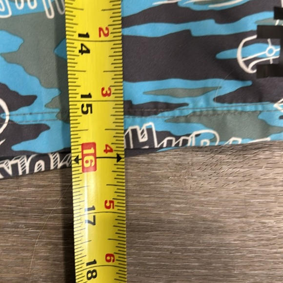 HURLEY Board Shorts for Boys, Size 10 / 25…Hawaiian Print Blue, & Green. NWT! - Picture 9 of 10